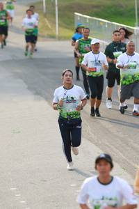 BIB: 478
                            <button type="button" onclick="openModal(3554141)" class="btn btn-primary btn-sm float-right btn-popup" data-toggle="modal" data-target=".modal-high-quality">
                        <i class="fas fa-shopping-cart"></i> Add to Cart
                    </button>
                                            <button type="button" onclick="isThisMe(3554141, true)" class="btn btn-success btn-sm float-right btn-popup btn-isme hidden" data-toggle="tooltip" data-placement="bottom" title="นี่คือรูปของคุณใช่ไหม คลิกที่นี่เพื่อเอาเข้าอัลบั้ม">
                        <i class="fas fa-plus"></i> Add to album
                    </button>
                    <button type="button" onclick="isThisMe(3554141, false)" class="btn btn-warning btn-sm float-right btn-popup btn-isnotme hidden">
                        <i class="fas fa-ban"></i> Remove from album
                    </button>